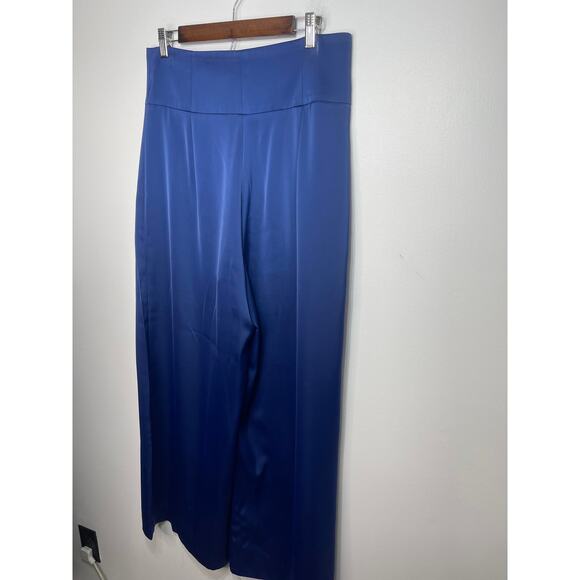 Gianni Bini women's 10 soft pants dressy wide legged and waist almost satin look - Picture 13 of 16